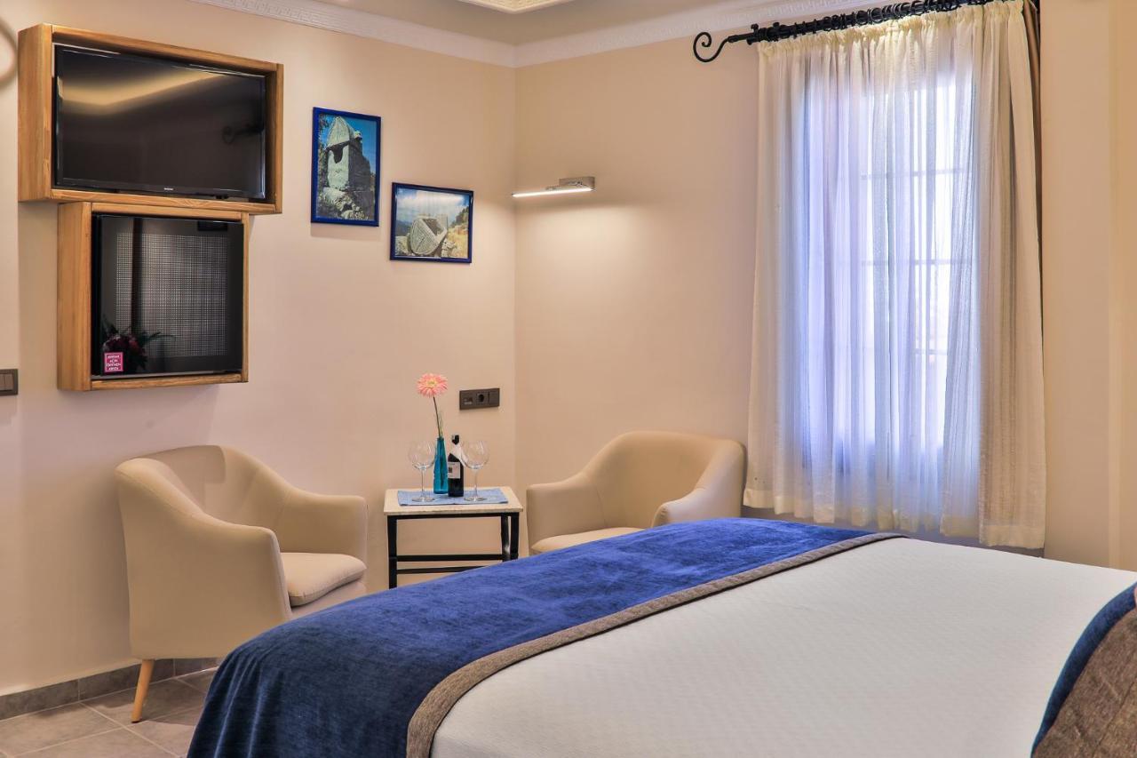 Hadrian Hotel Kaş Extérieur photo
